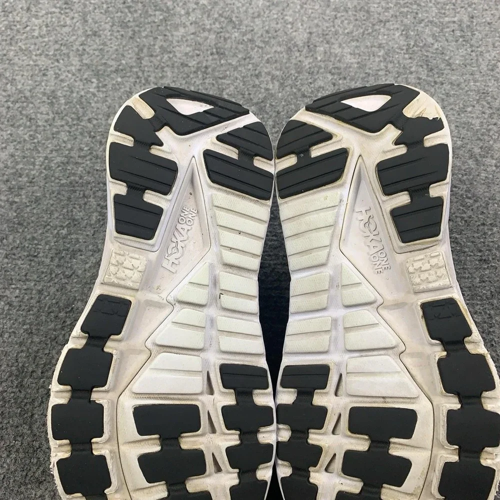 Hoka pre owned